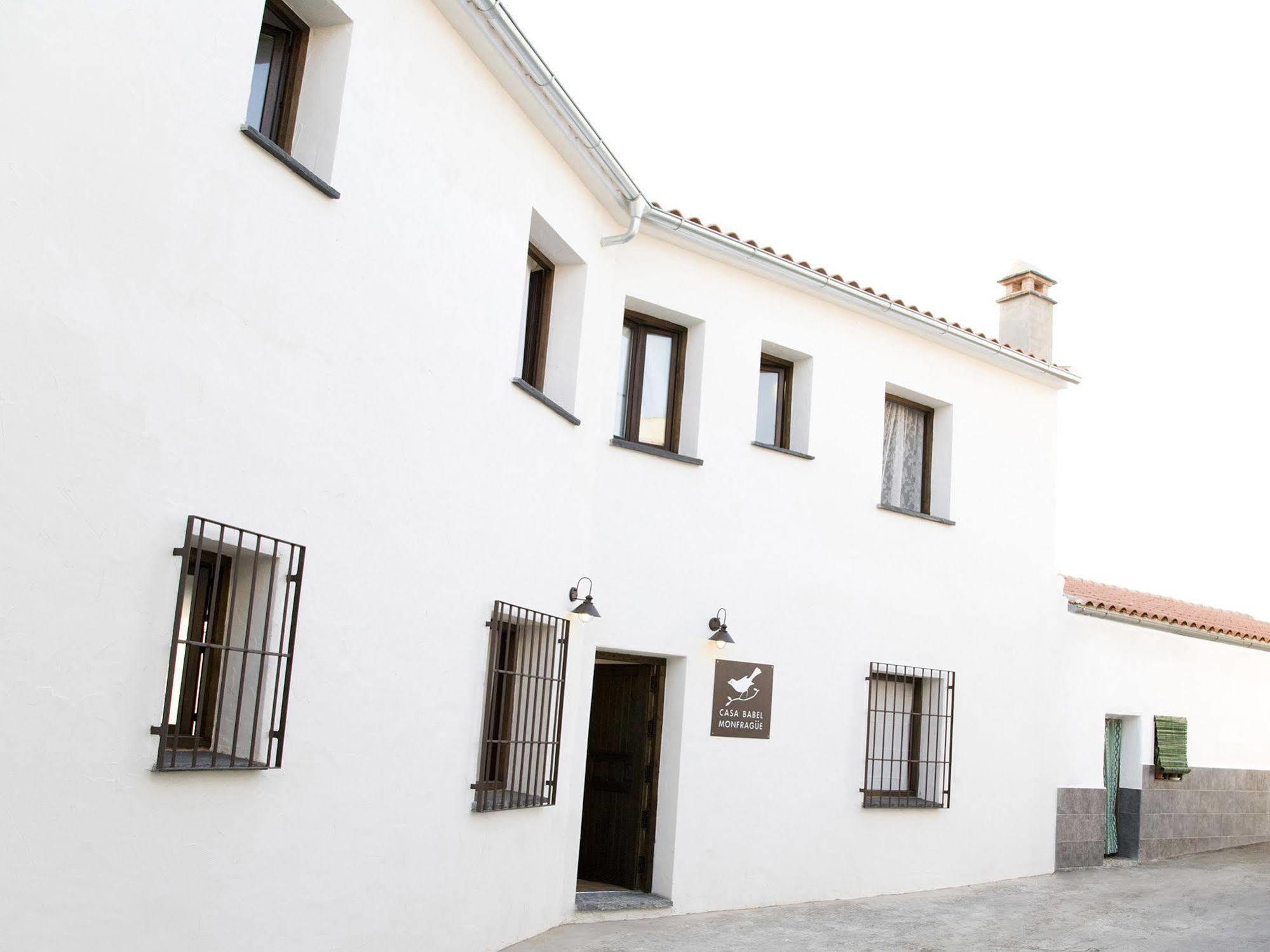Casa Babel Monfraguee Pension Torrejón el Rubio Buitenkant foto