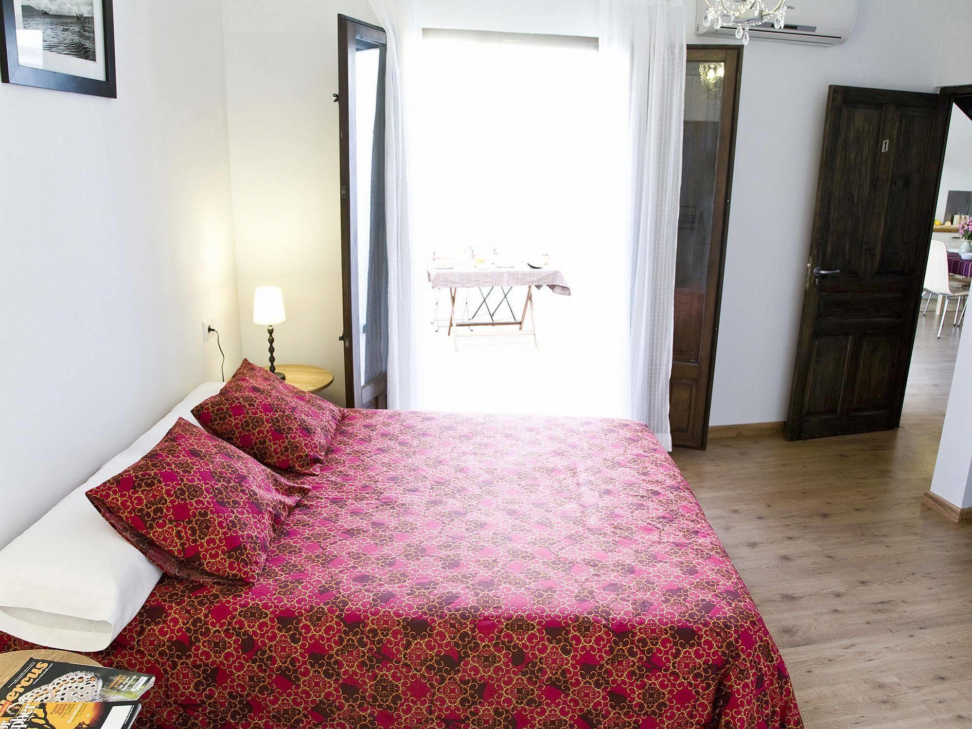 Casa Babel Monfraguee Pension Torrejón el Rubio Buitenkant foto