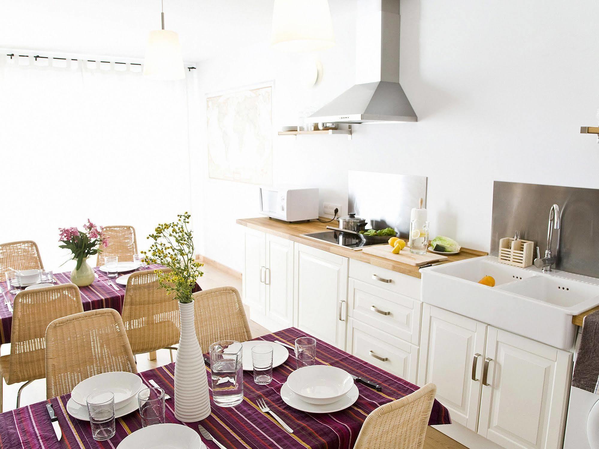 Casa Babel Monfraguee Pension Torrejón el Rubio Buitenkant foto